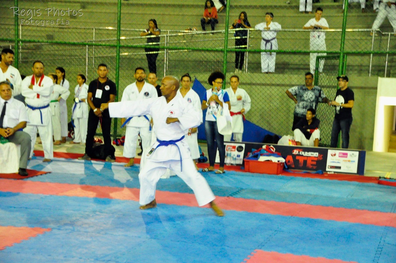 Camacã: Atletas conquistam medalhas na 10ª Copa Cacau de Karatê em Porto Seguro com apoio da Prefeitura